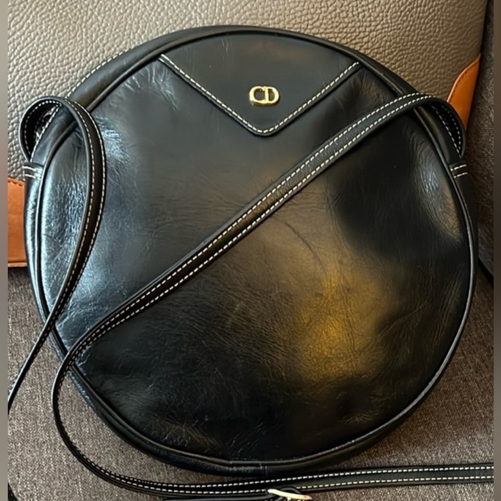 CHRISTIAN DIOR RARE VTG ROUND Leather Crossbody Black Leather